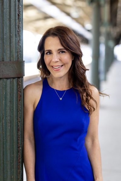 Dr. Laura Brayton Dr. Laura Brayton